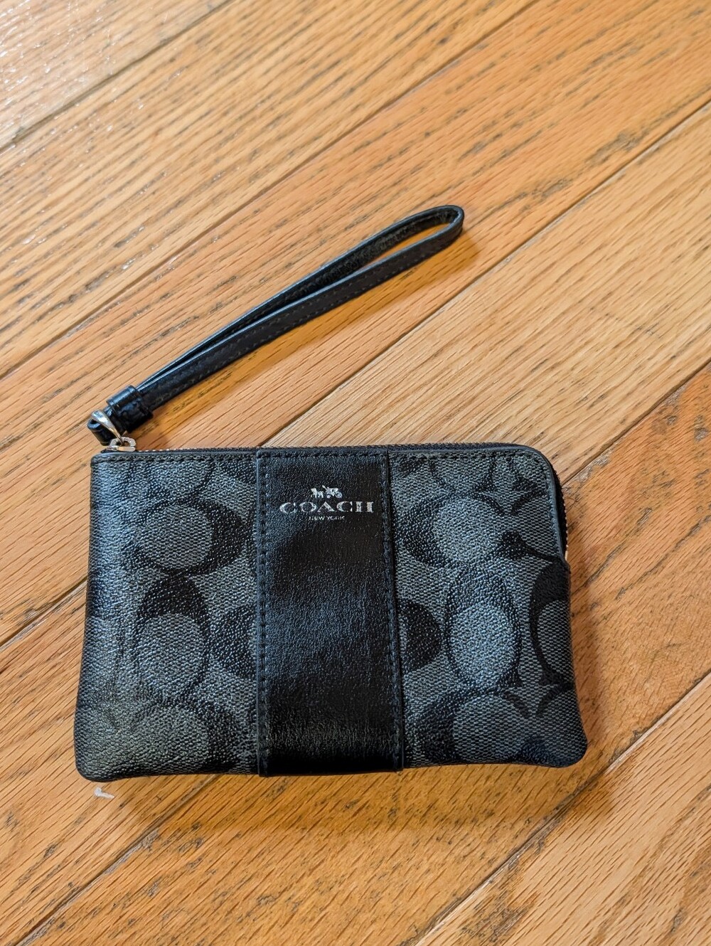 Vintage Y2K 2000s Coach Wristlet Black Grey Chrome Silver Monogram Signature Vtg